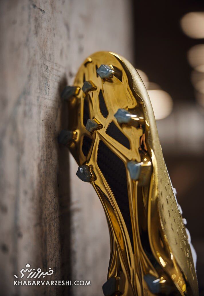 تصویر کفش‌های جدید و خیره‌کننده مسی برای جام‌جهانی ۲۰۲۲/ آدیداس از «لِیندا» طلایی‌رنگ رونمایی کرد