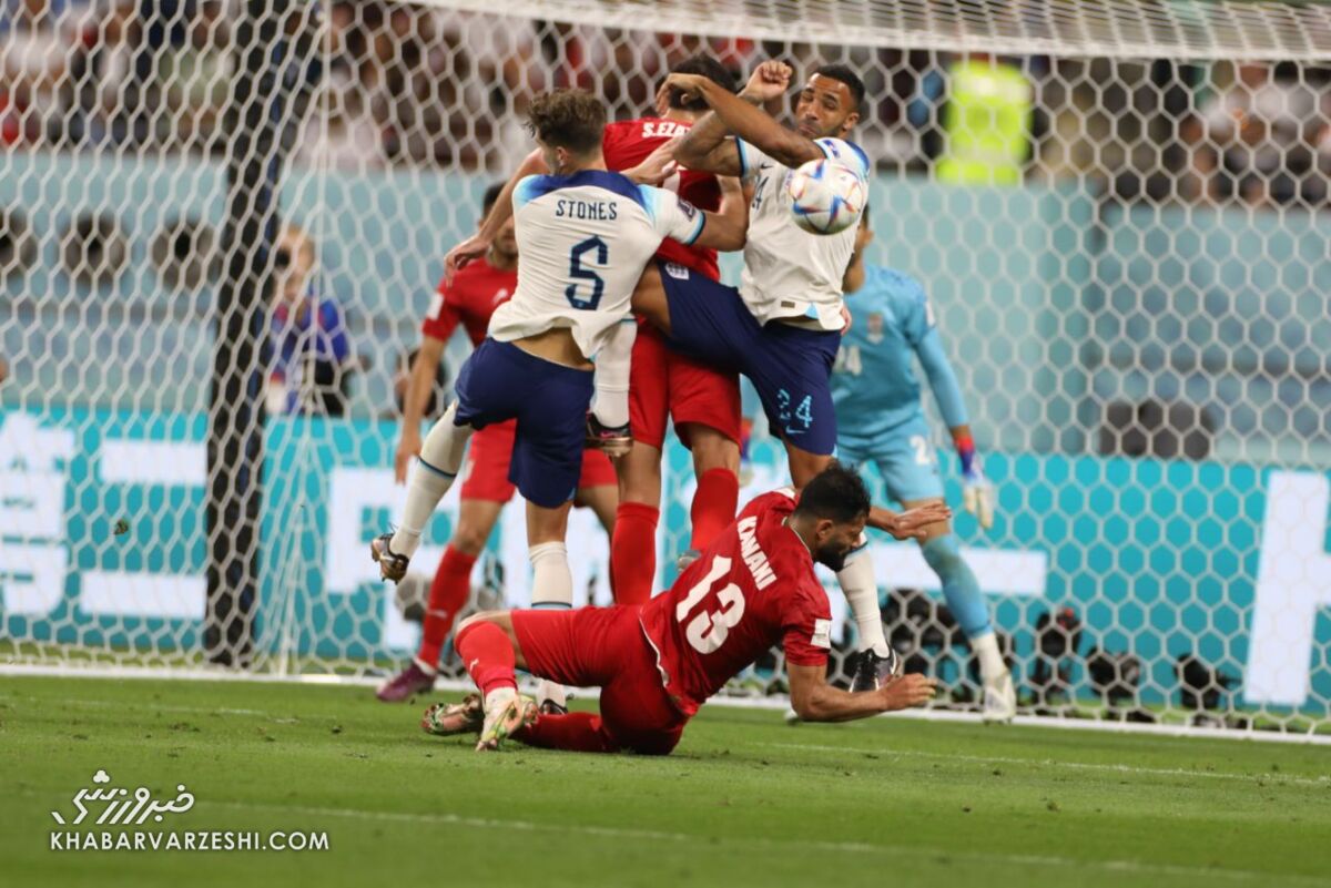 عابدینی: یک شبکه ماهواره ای به دنبال برکناری اسکوچیچ بود/ مربی تیم ملی را انتخاب کنید؛ هواپیمای شکاری که نمی خواهید بخرید/ ادعای کیروش مسخره بود