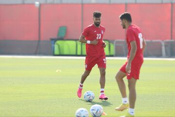 ویدیو| همبازی رامین رضاییان در پرسپولیس: کاش می‌توانستم او را از لیگ پانزدهم حذف کنم؛ بهتر است در تاریخ پرسپولیس نباشد!