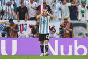 عکس| اشتباه وحشتناک و عجیب VAR در جام جهانی/ سر آرژانتین و مسی را بریدند