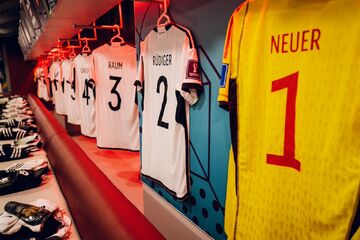 عکس| حرکت جالب و جنجالی بازیکنان آلمان/ عکس تیمی به جدیدترین شکل ممکن
