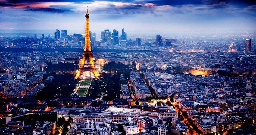 ۵ چیز که برای سفر به پاریس نیاز دارید