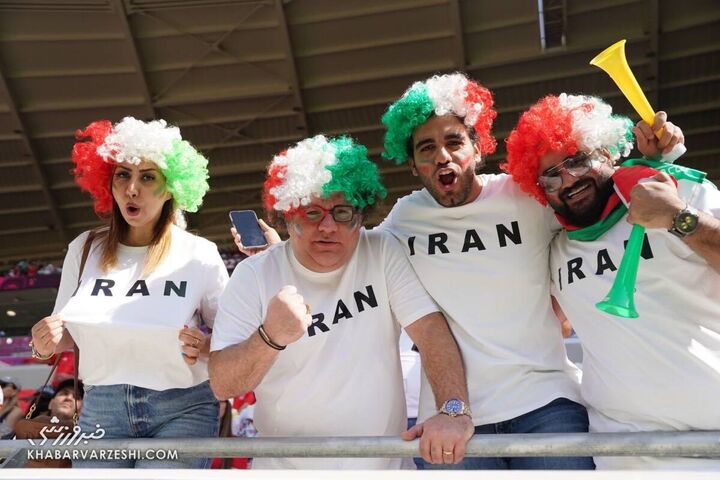 هواداران ایران؛ ولز - ایران