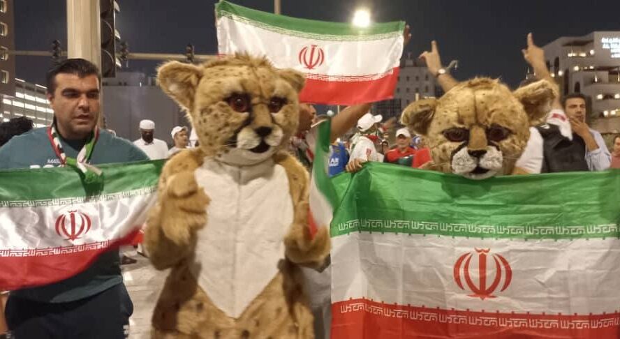 ببینید| کارناوال هواداران تیم ملی ایران در خیابان‌های دوحه