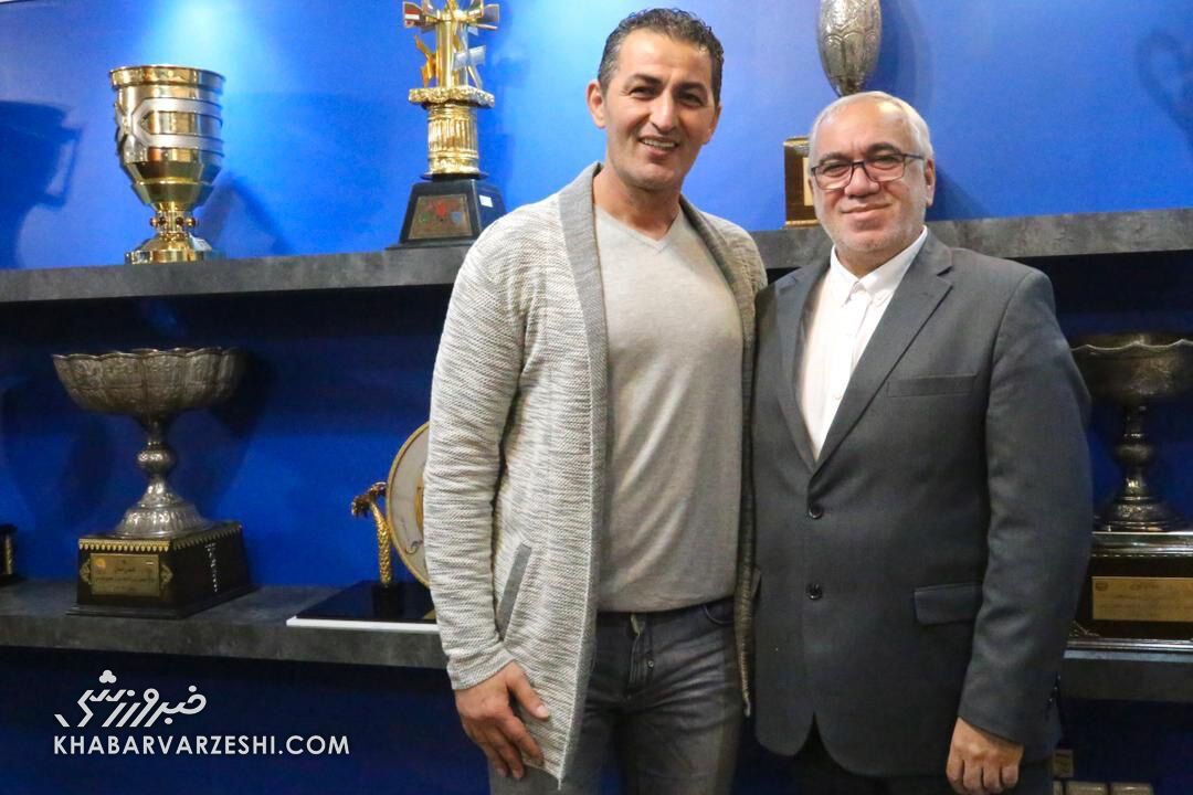 دربی با این دو نفر جذابتر میشود/ این بازی استقلال و پرسپولیس اسپانیایی و تماشایی است/ سقف قرارداد زیبایی لیگ را از بین میبرد دربی با این دو نفر جذابتر میشود/ این بازی استقلال و پرسپولیس اسپانیایی و تماشایی است/ سقف قرارداد زیبایی لیگ را از بین میبرد