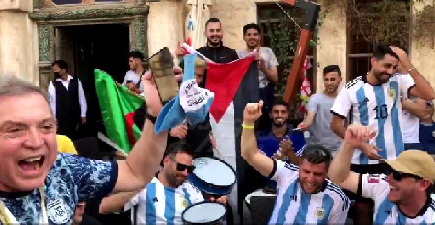 ویدیو| حضور پررنگ هواداران آرژانتین در خیابان‌های قطر