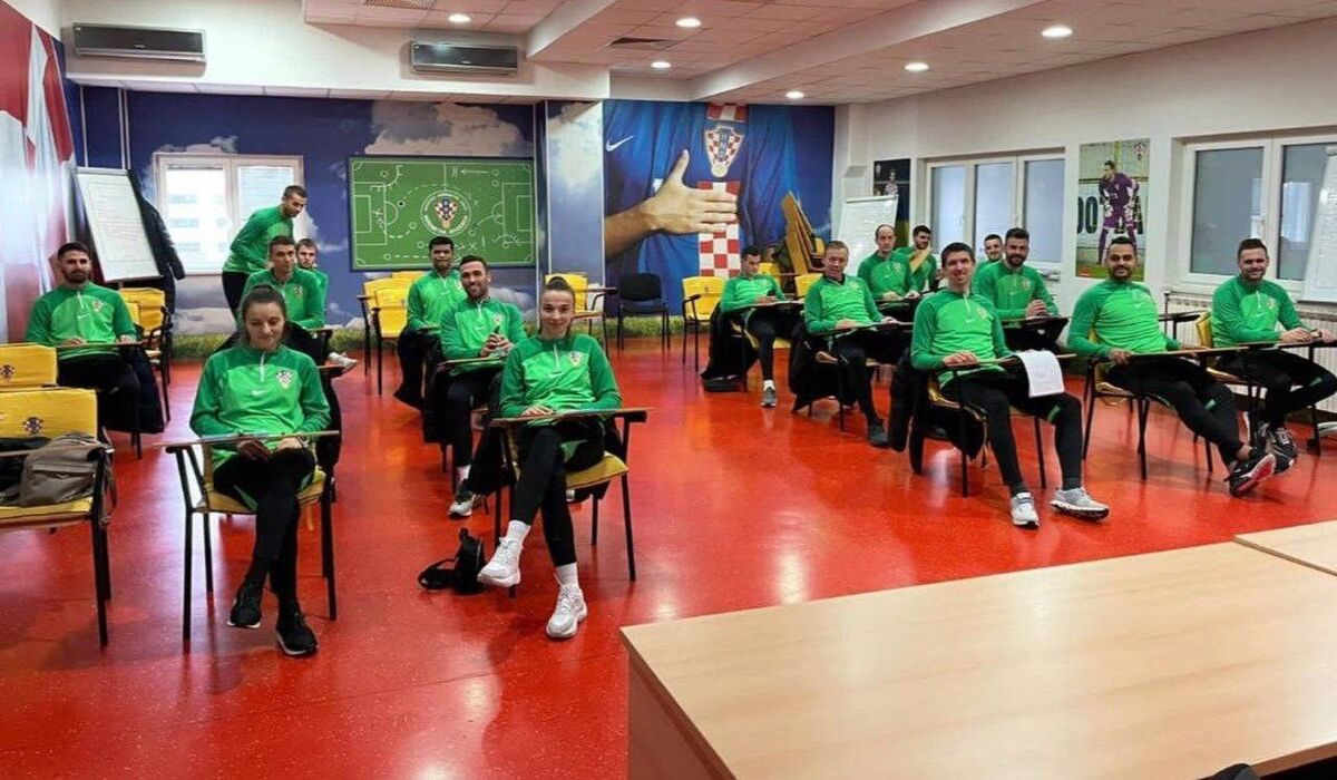 عکس| فعالیت جدید رادوشویچ در کرواسی/ گلر سابق پرسپولیس به دنبال تجربهای متفاوت