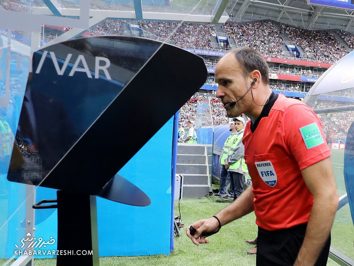 عکس تجهیزات VAR و اتاق کمکداور ویدیویی/ چند نفر در اتاق VAR حضور دارند؟ عکس تجهیزات VAR و اتاق کمکداور ویدیویی/ چند نفر در اتاق VAR حضور دارند؟