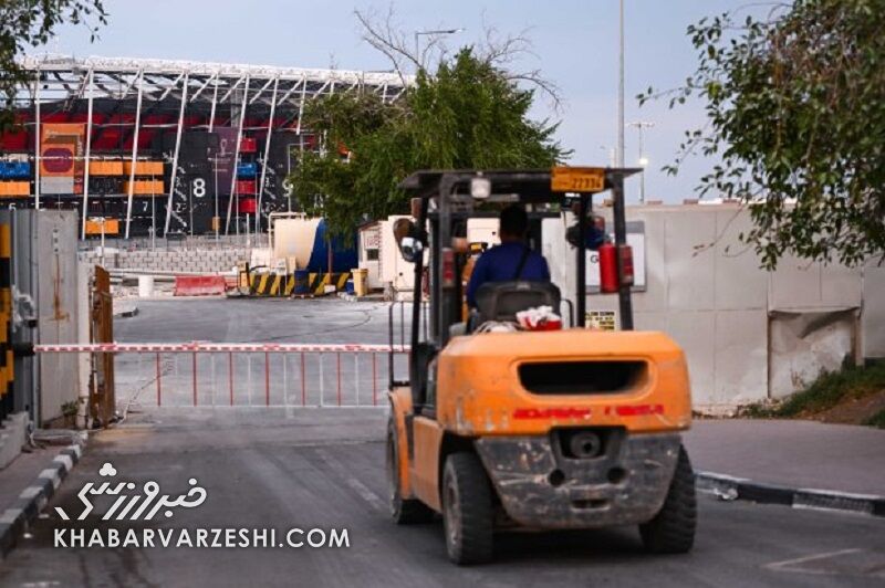 عجیب و غریبترین اتفاق در تاریخ جامجهانی/ تصاویری از ورزشگاهی که در جریان مسابقات تخریب شد!/ این ورزشگاه به یک کشور دیگر منتقل شد