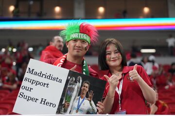 هواداران قرمزپوش مراکش و پرتغال از نگاه عکاس خبرورزشی/ استادیوم در تسخیر شیرهای اطلس/ نوشته یک رئالی برای رونالدو