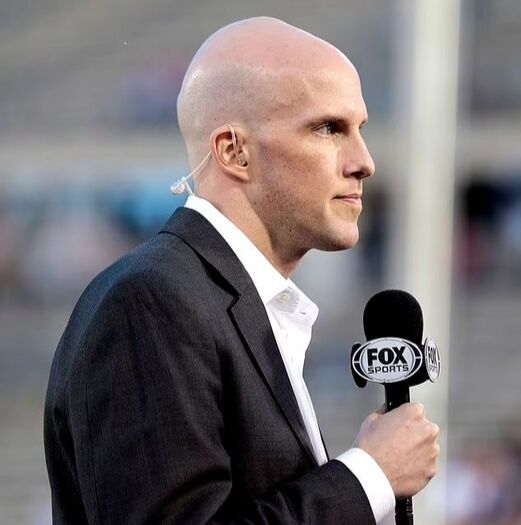 عکس| اتفاق غیرمنتظره و تلخ در جامجهانی/ یک خبرنگار در قطر درگذشت!