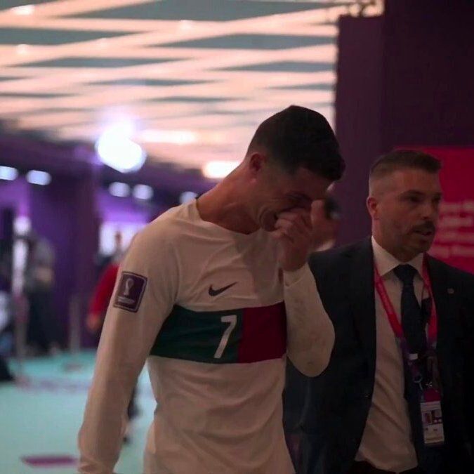 غم‌انگیزترین تصویر جام جهانی ۲۰۲۲ قطر/ طرفداران کریستیانو رونالدو این عکس را نبینند!