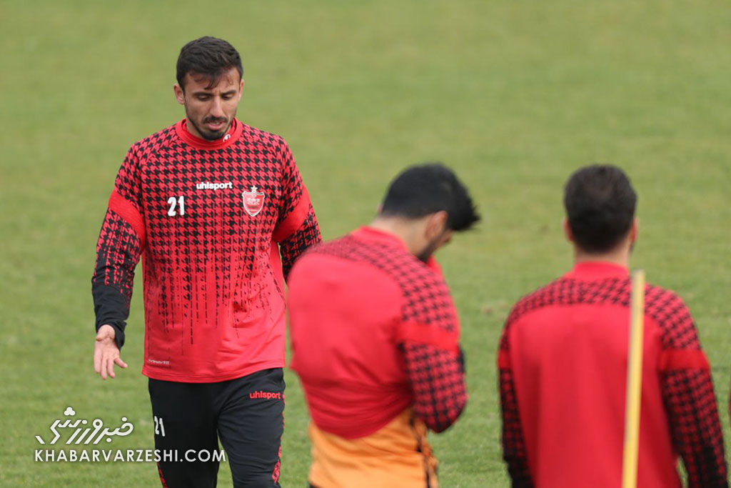 خبر بد برای گل محمدی و پرسپولیس/ بازیکن تازه وارد و پر سروصدا در دسترس نیست!