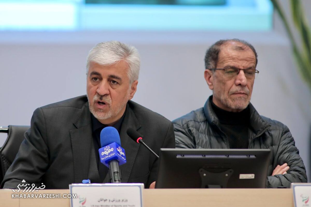 واکنش یک استقلالی به اظهارات جنجالی وزیر ورزش/ نمیدانیم اتهام پناهندگی را ببینیم یا گریه رضاییان را...