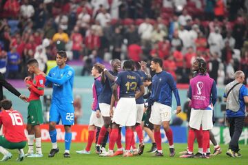 عکس| خداحافظی یک ورزشگاه دیگر با جام جهانی