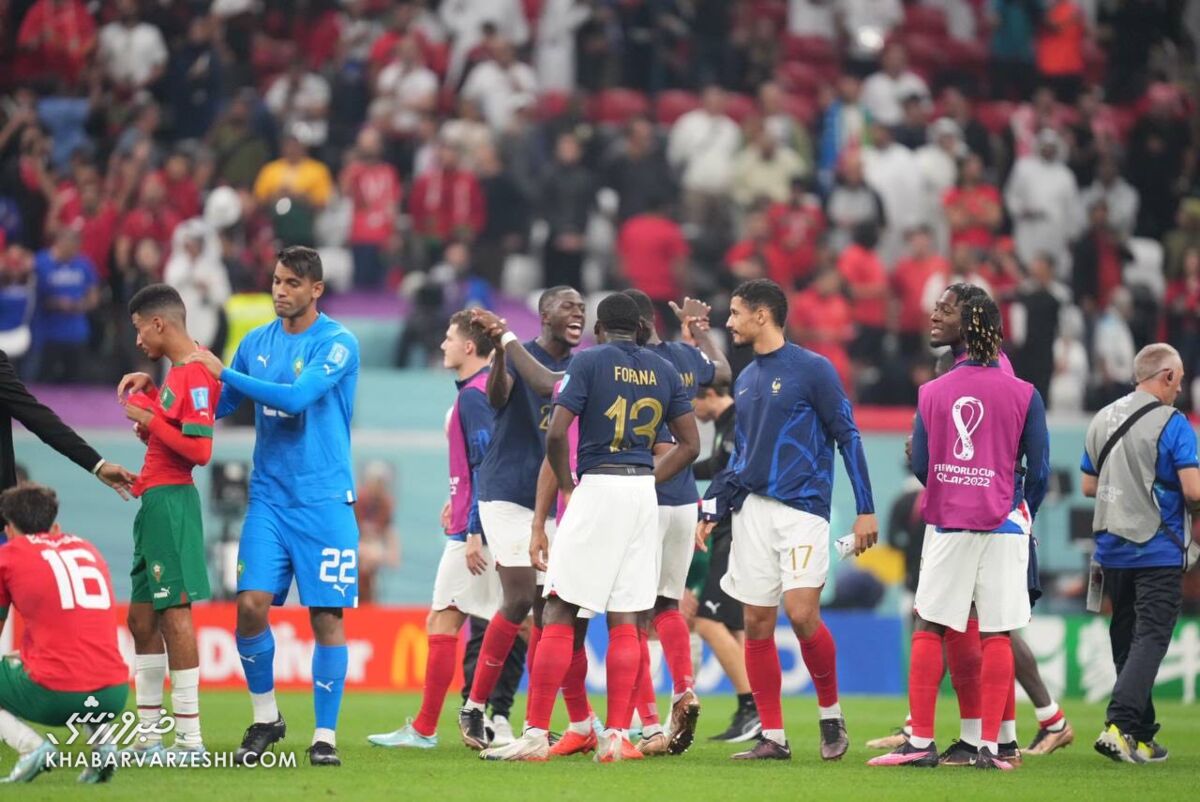  غم انگیزترین تصاویر جام جهانی/ گریه دسته جمعی بازیکنان و هواداران مراکش 
