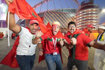 تصاویری جالب از هواداران کرواسی و مراکش/ روز یکی مانده به پایان جام‌جهانی به روایت عکاس خبرورزشی