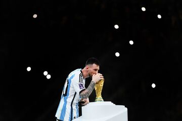 چشمک لیونل مسی به جام جهانی ۲۰۲۶ با نسخه کلکسیونی لگو +عکس و ویدیو