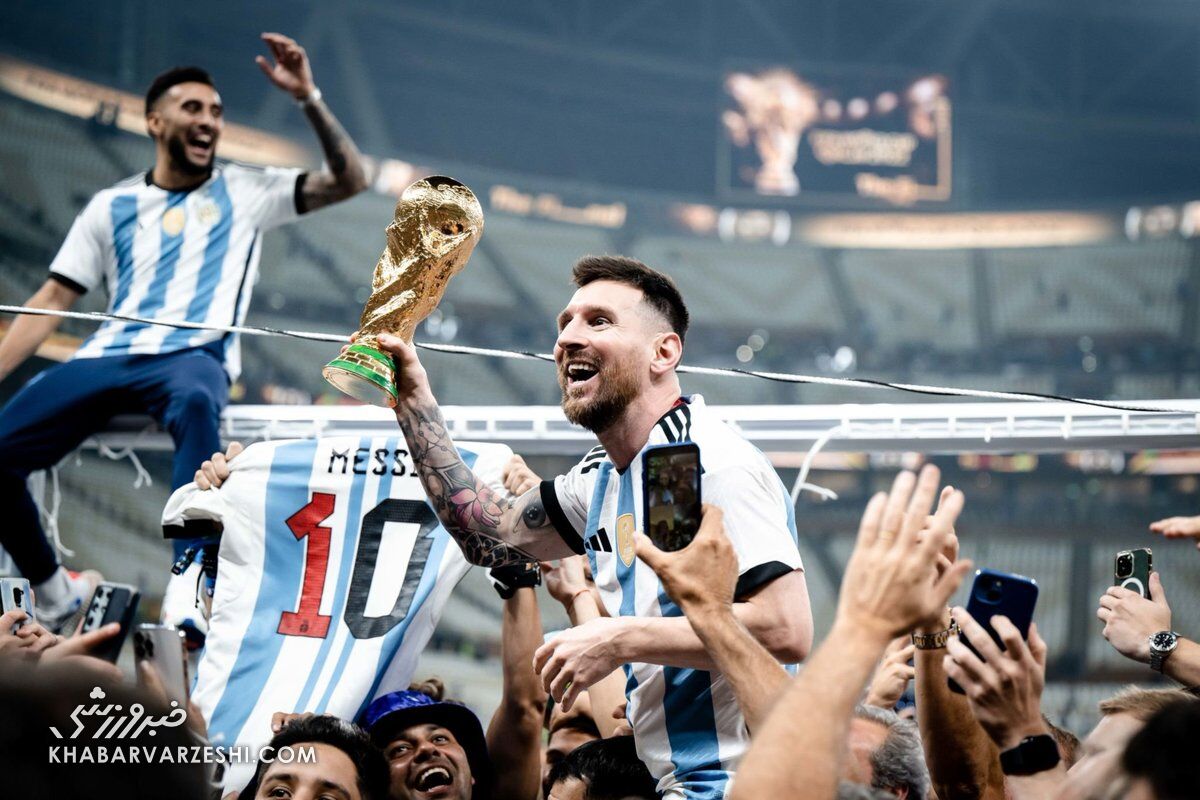 عکس| پیام باورنکردنی مسی به یک دمپایی فروش!/ سفارش جالب لئو در اینستاگرام لو رفت لیونل مسی