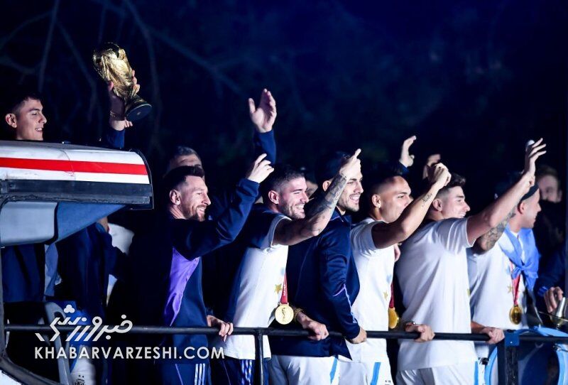 تصاویر| مسی با جام قهرمانی وارد آرژانتین شد/ استقبال باشکوه از آلبی‌سلسته
