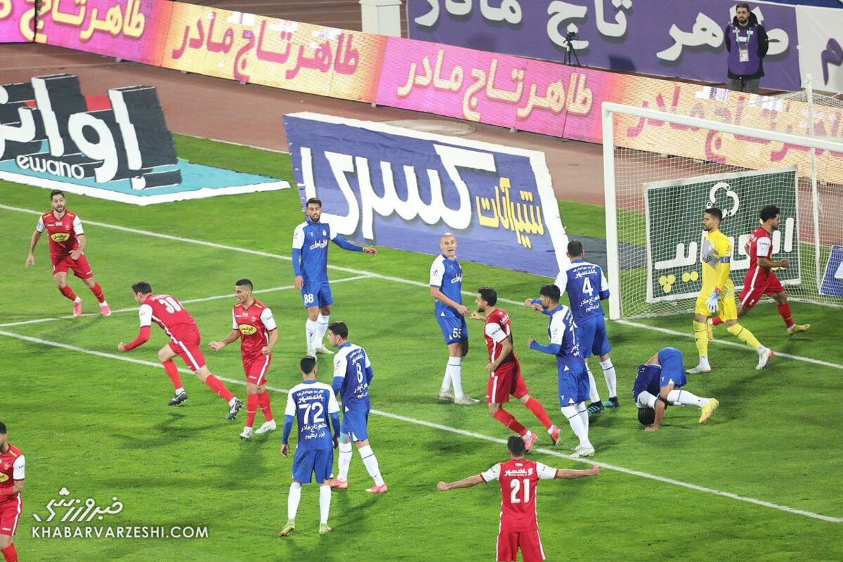 دربی‌های آذر به سود پرسپولیس یا استقلال؟/ قاطع‌ترین برد در آخرین ماه پاییز