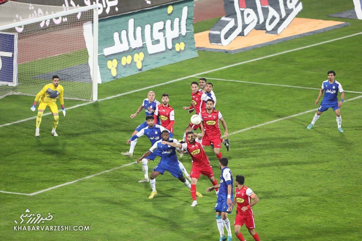 شوک رفتن لوکادیا هم صدر جدول را از پرسپولیس نگرفت/ وقتی اشک های گیتاریست پراحساس در تلویزیون سانسور شد