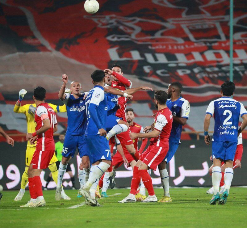 تصاویر | روح لوکادیاباته در جسم گولسیانی!/ فریم به فریم با فرشته نجات پرسپولیس در دربی جذاب