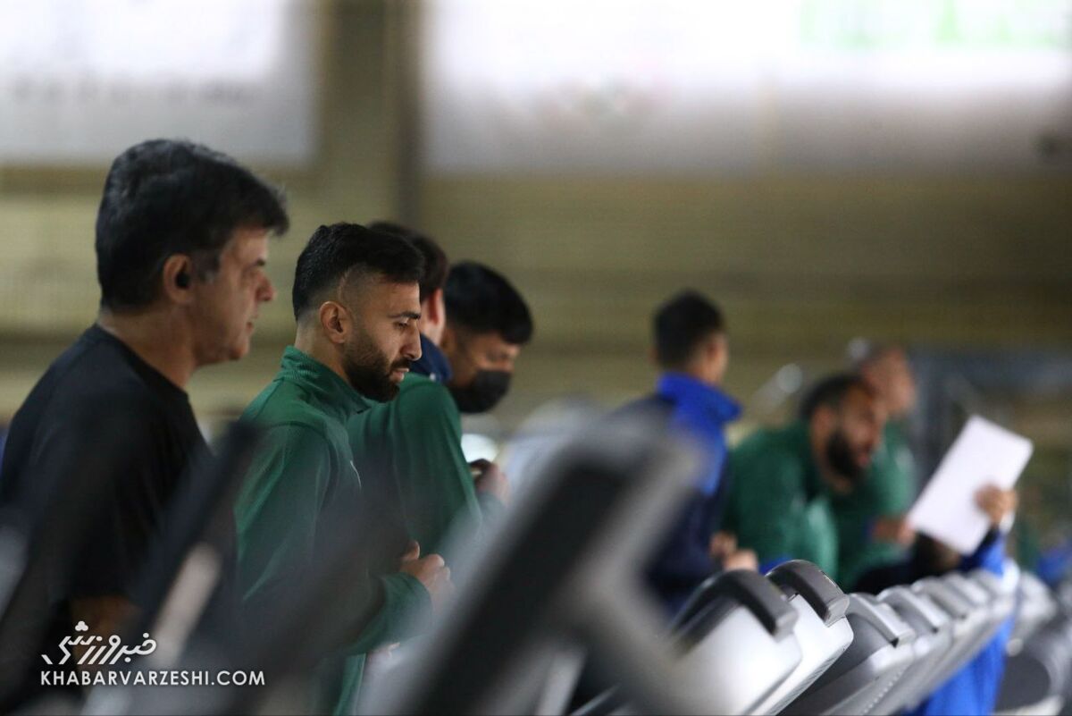 عکس| اولین تصاویر ارسلان مطهری بعد از اشکهای دربی منتشر شد