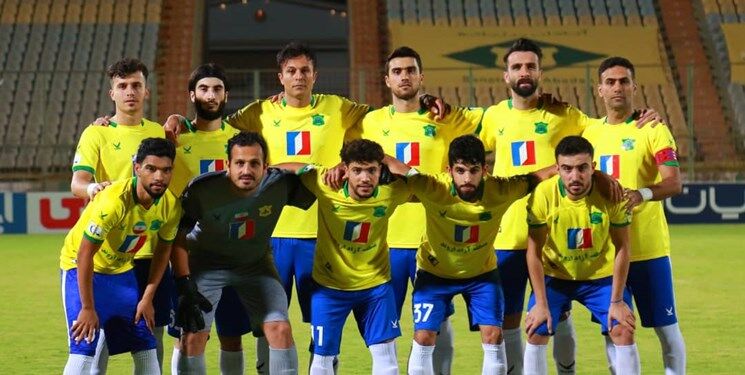 گزارش لحظه به لحظه صنعت نفت ۰ - ۰ استقلال