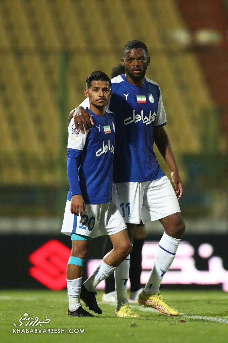 عکس | زوج گمشده قایدی در خط حمله استقلال پیدا شد/ باشوی آبیها به دیاباته دوم چسبید!