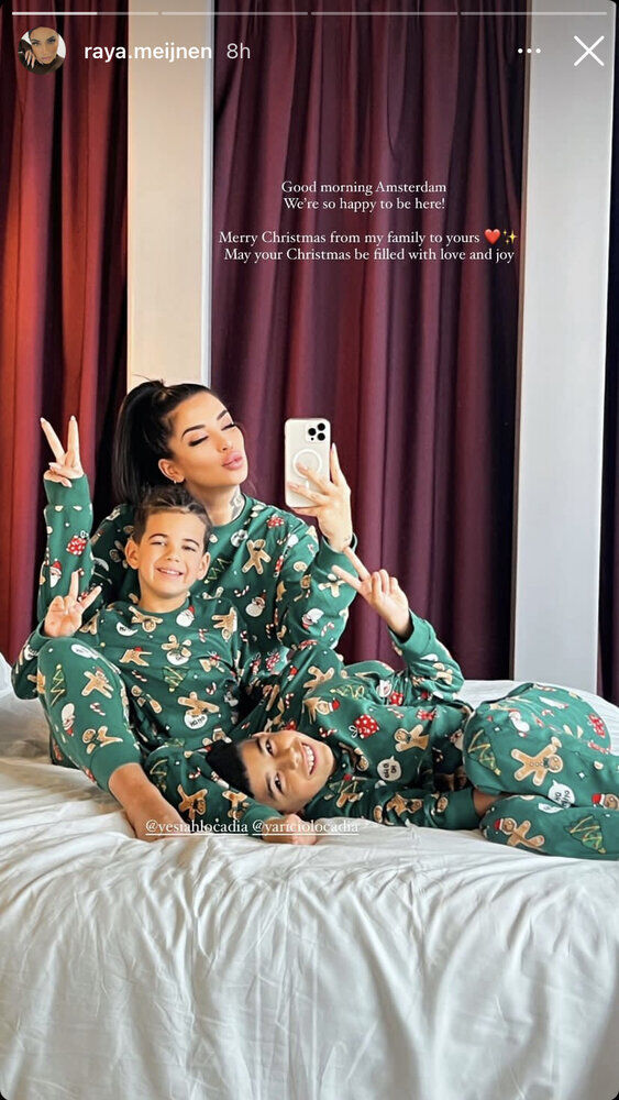 عکس | سلفی کریسمسی همسر لوکادیا/ یاغی فراری کجاست؟