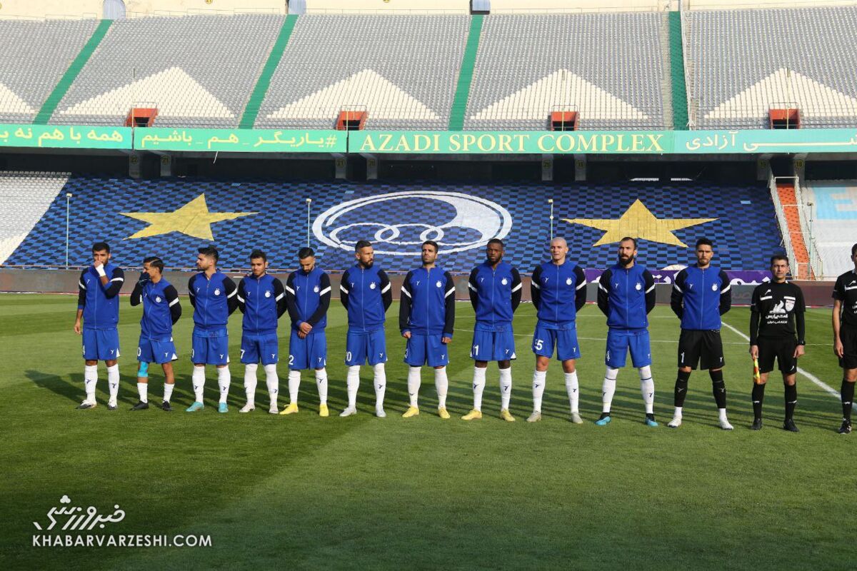 قسم میخورم این استقلال امسال هیچ جامی به دست نمیآورد قسم میخورم این استقلال امسال هیچ جامی به دست نمیآورد