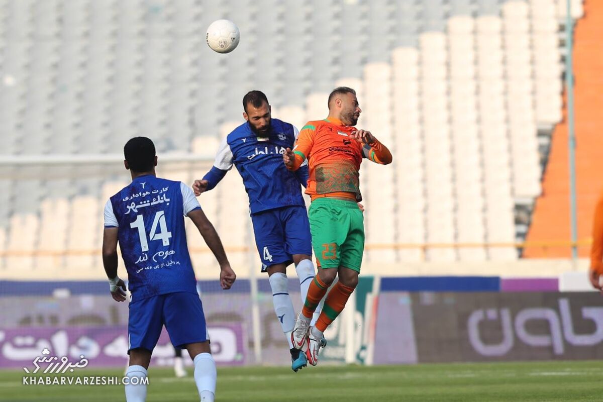 سرنوشت تلخ سجاد شهباززاده؛ اولین بمب نقل و انتقالات/ ساپینتو دیگر شماره ۱۰ استقلال را نمی خواهد!