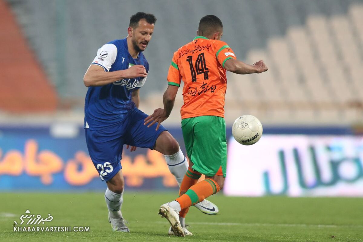 اتفاقات باورنکردنی و غریب در خط حمله استقلال/ چرا مهاجمان ساپینتو کم گل می زنند؟/ سرمربی پرتغالی زیر سوال رفت