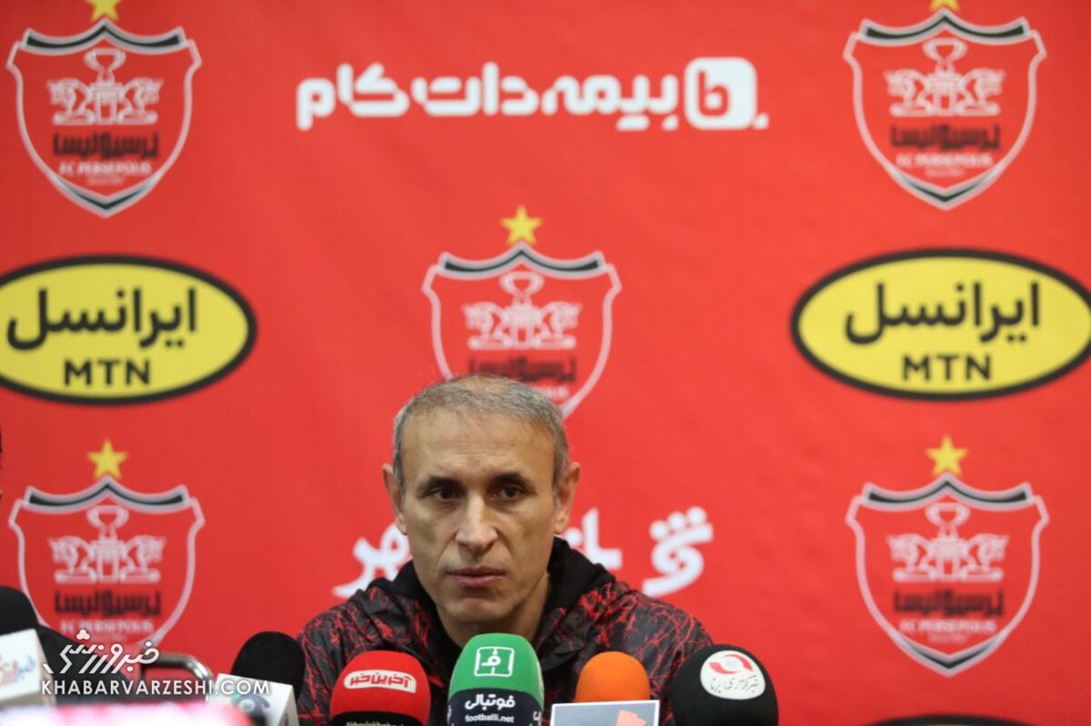 بهانه عجیب سرمربی پرسپولیس پیش از بازی بزرگ/ گلمحمدی از روی دست ساپینتو کپی کرد! یحیی گلمحمدی