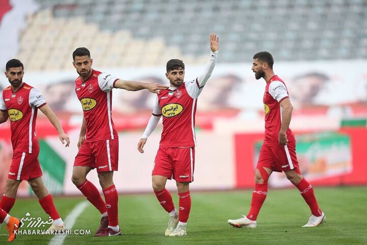 شادی گل محمد عمری؛ پرسپولیس - نساجی