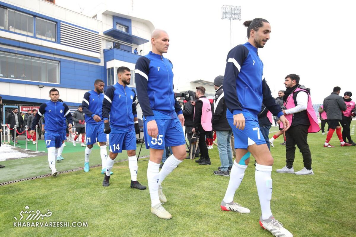 استقلال یک بازیکن دومنظوره جذب کرد استقلال یک بازیکن دومنظوره جذب کرد