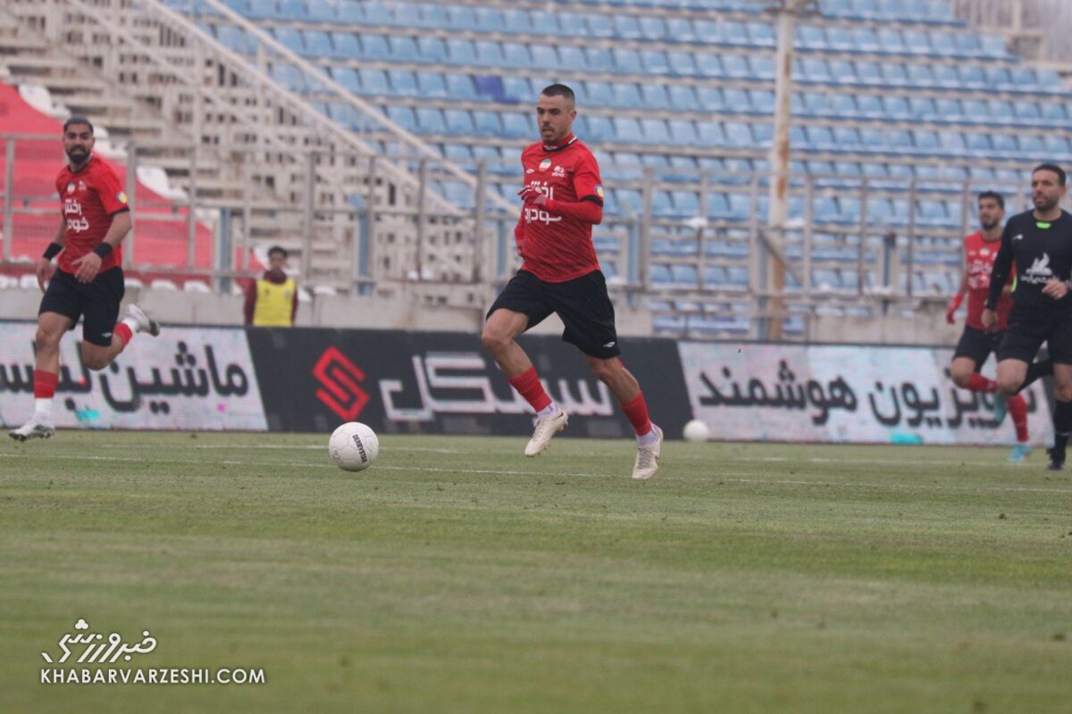 مهندس قرمزها برگشت؛ داغ دل استقلالی تازه شد!/ انتقادها علیه کادرفنی به اوج خود رسید