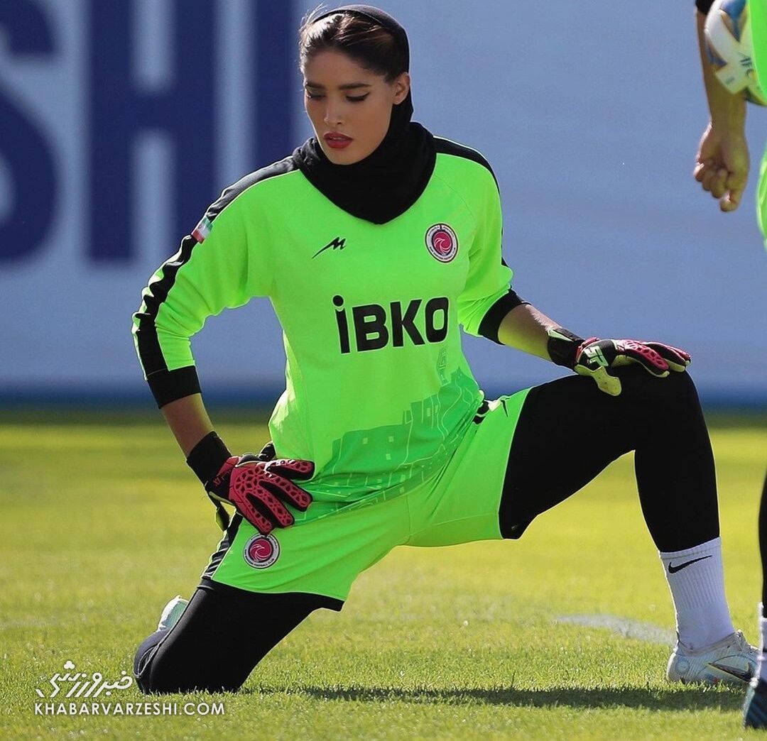 زهرا خواجوی