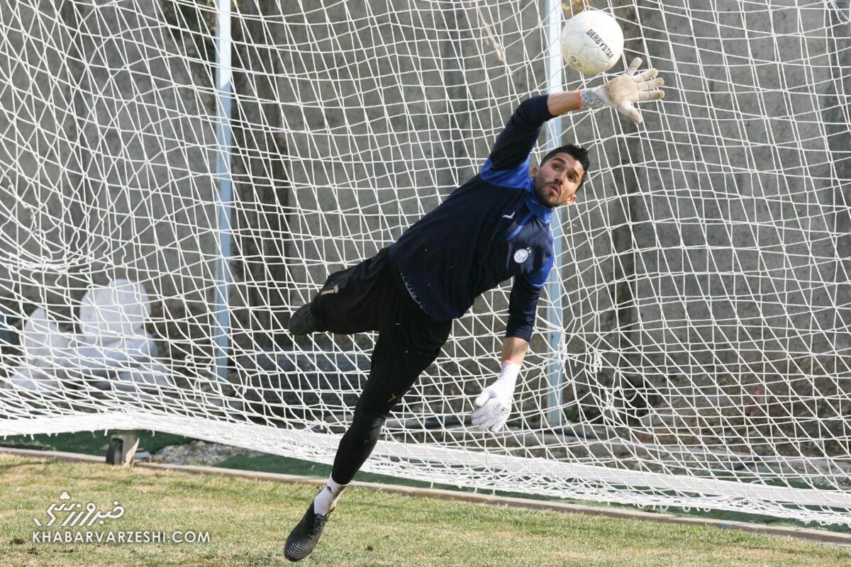 عکس | بازی حیثیتی برای کاپیتان استقلال