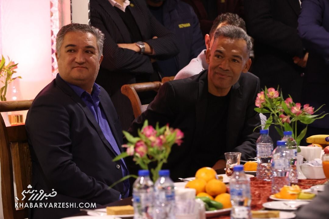 جشن سال نو میلادی برای سرمربی پرتغالی با موزیک زنده