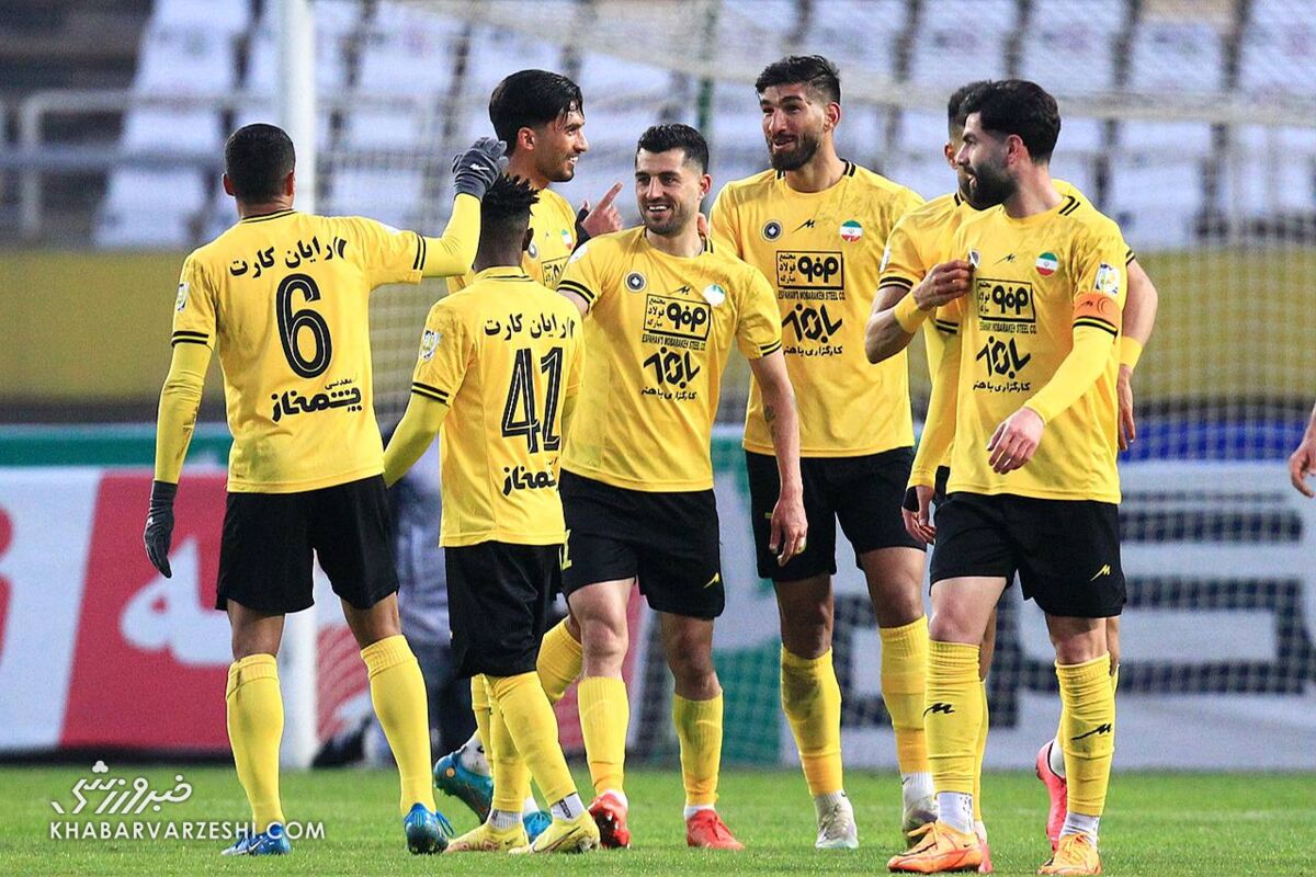 عکس| فاجعه در فوتبال ایران؛ لیگ برتر پایین‌تر از لیگ امارات و قطر