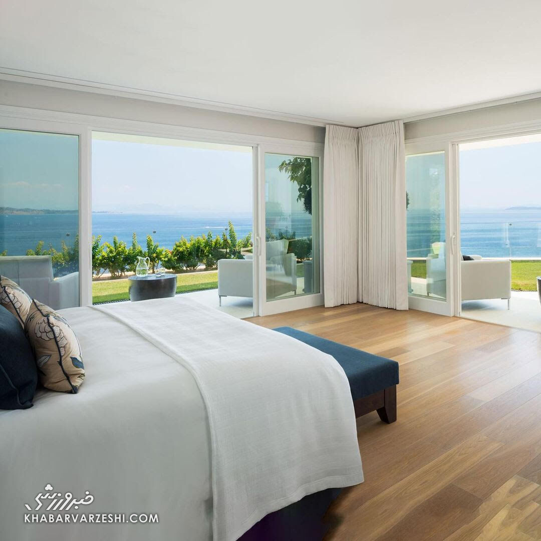 عمارتهای مجلل ۱۰۰۰۰ دلاری با جتهای شخصی و ماشینهای سوپراسپورت/ تصاویری از ویلای حیرتانگیز هالیوود هیلز لسآنجلس را ببینید