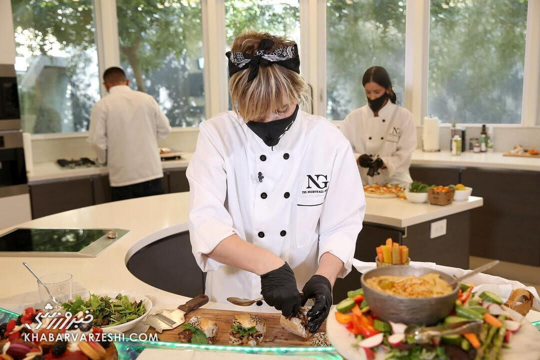 عمارتهای مجلل ۱۰۰۰۰ دلاری با جتهای شخصی و ماشینهای سوپراسپورت/ تصاویری از ویلای حیرتانگیز هالیوود هیلز لسآنجلس را ببینید