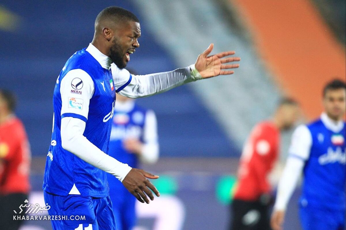 ویدیو| خلاصه بازی استقلال ۲ - تراکتور ۱/ دبل یامگا در دیدار پرحاشیه ویدیو| خلاصه بازی استقلال ۲ - تراکتور ۱/ دبل یامگا در دیدار پرحاشیه