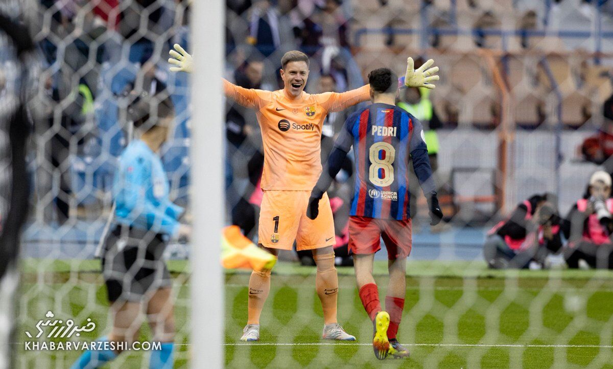 شادی مارک آندره تراشتگن پس از صعود بارسلونا به فینال سوپرجام اسپانیا