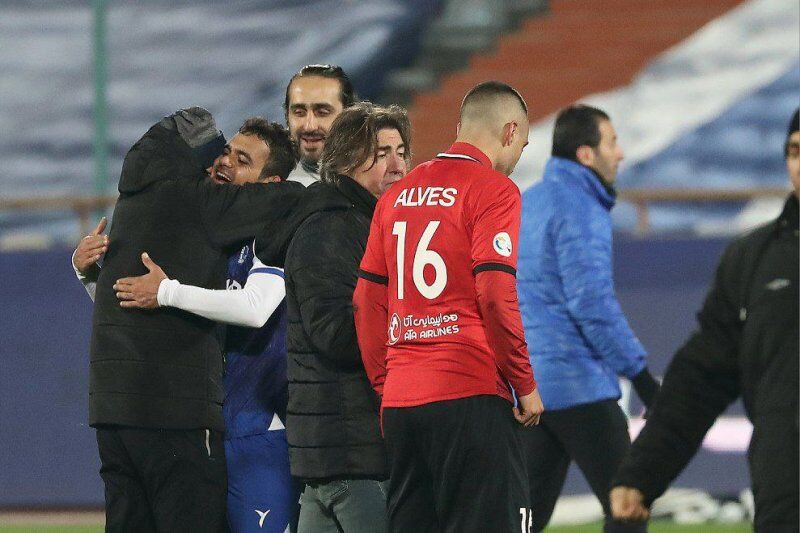 تصاویر | ستاره رقیب بعد از درگیری جنجالی به سمت ساپینتو رفت