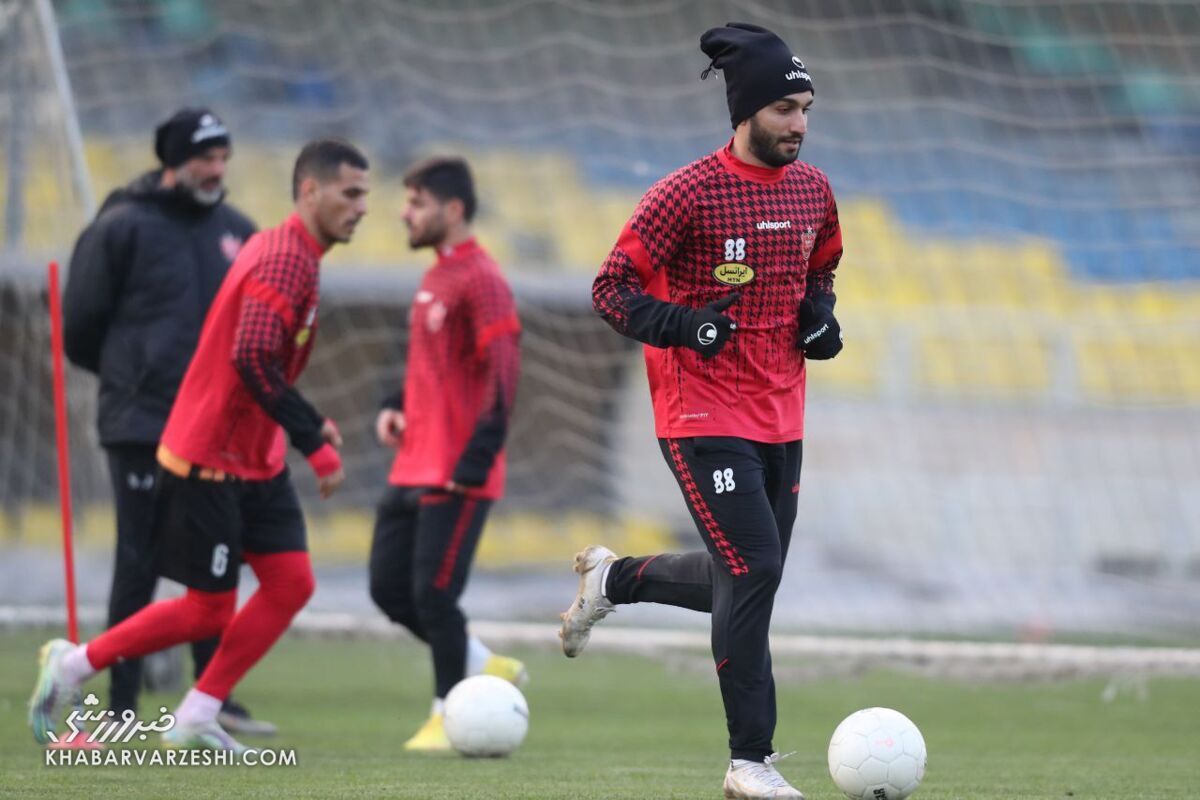 فتح الله زاده به سبک هاشمی نسب دنبال خرید سیامک نعمتی است/ بمب ساعتی در فوتبال ایران!