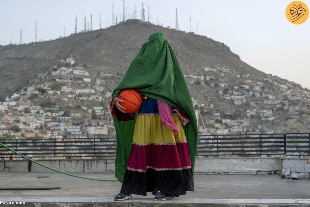 پوشش دختران ورزشکار افغان مثل بمب ترکید!