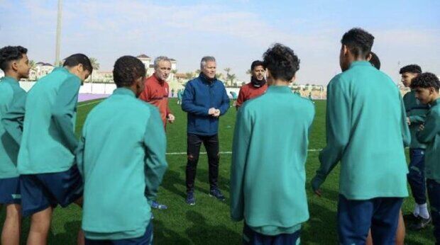 عکس| کریستیانو جونیور از رونالدو جدا شد!/ عضویت پسر کریستیانو در مهد